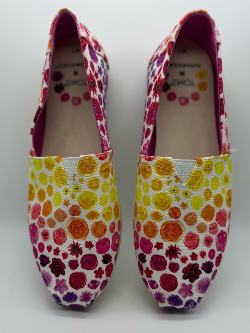 Tom’s Floral Rainbow Slip-On Canvas Shoes - Multicolor flowers. Size 7. Like new